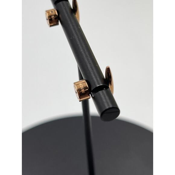 Michael Kors Rose Gold Mini Stud Earrings Designer Bags Spear Shape - Picture 5 of 13